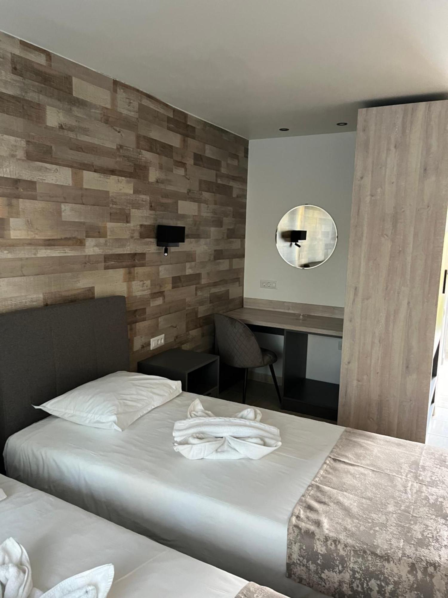 Hotel Selena Boutique Neptun Ngoại thất bức ảnh
