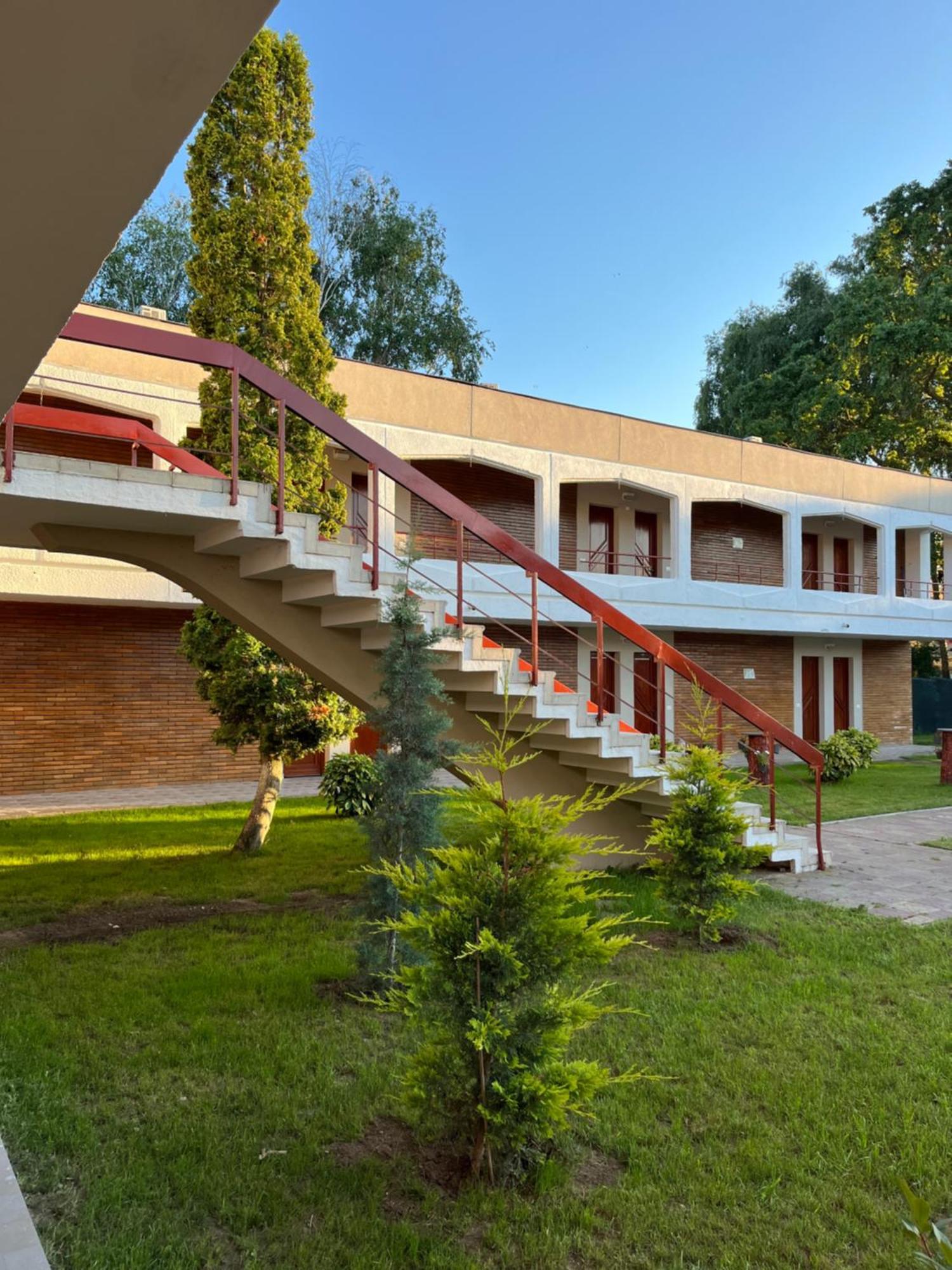 Hotel Selena Boutique Neptun Ngoại thất bức ảnh